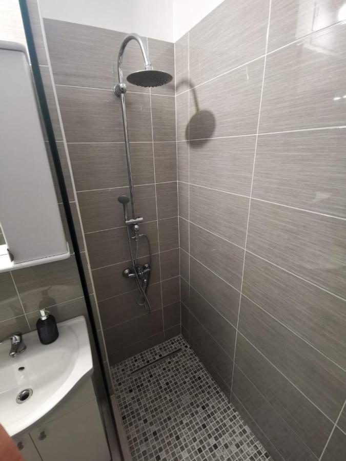 Apartament 2 Camere Aproape De Spitalul Obregia Si Bagdasar Nu Ofer Factura Бухарест Екстер'єр фото